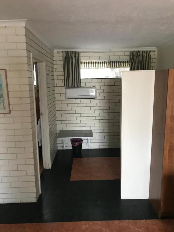 Queenslander Motel Gold Coast Exterior foto